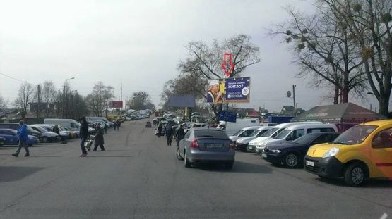 Фото рекламной плоскости по адресу м. Рівне, вул. Млинівська, в районі перехрестя з вул. Макарова