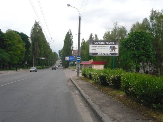 Фото рекламної площини за адресою м. Рівне, вул. Соборна,  навпроти буд. 420