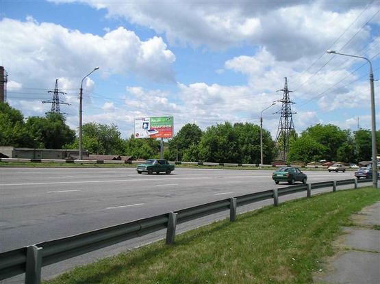 Фото рекламной плоскости по адресу вул.Українська  -  вул.Стефанова, ст.Б (от аэропорта) ГАРАЖИ