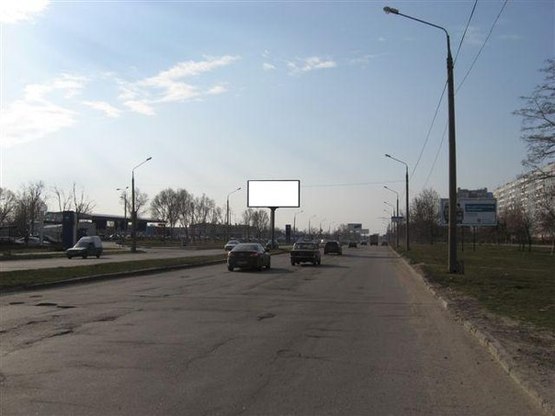 Фото рекламной плоскости по адресу Набережна магістраль  – автосалон «Альфа»,АЗС