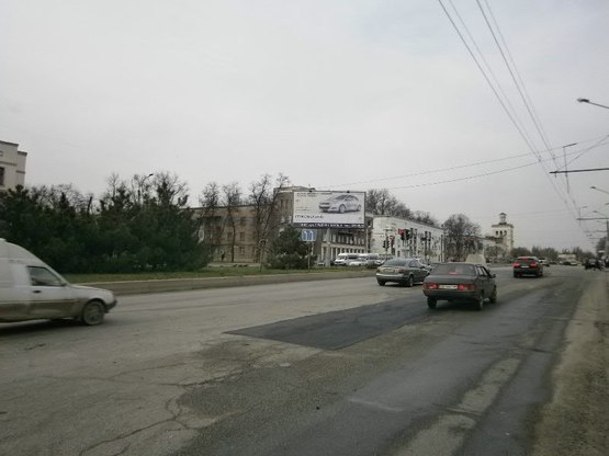 Фото рекламной плоскости по адресу пр.Металургів -вул.Б.Хмельницького, напрямок руху до пр.Соборного