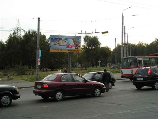 Фото рекламной плоскости по адресу вул.Плотинна  - район Правобережного пляжу, ДГЕС