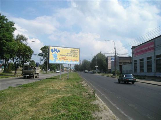Фото рекламной плоскости по адресу вул.Діагональна - Південне шосе, напрямок руху до вул.Діагональної