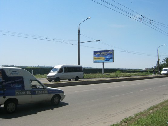 Фото рекламной плоскости по адресу вул.Перемоги,93  - маг "Олімпія", АЗС, ст.Б