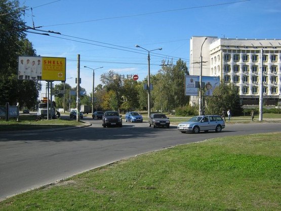 Фото рекламной плоскости по адресу вул.Гребельна - вул.Тиражна- вул. Щаслива, ст.Б
