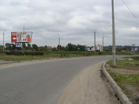 Фото рекламной плоскости по адресу вул.Автозаводьска – вул.40 років Перемоги, "Сільпо", заправка ТНК