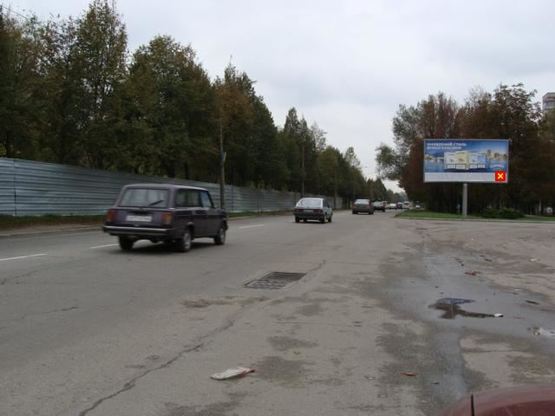 Фото рекламной плоскости по адресу вул.Чарівна, 155Б (Сильпо) маг. "Лідер", АЗС ВОГ, ст.А