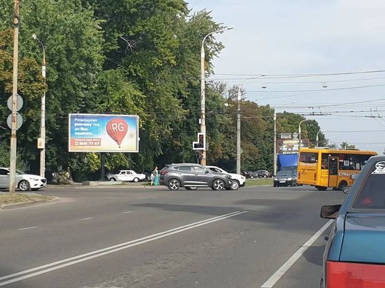 Фото рекламной плоскости по адресу ул. Леваневского-ул. Троицкая