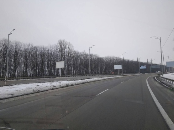 Фото рекламної площини за адресою Бориспольская  трасса, №2 (Сторона Б по ходу движения в Аэропорт, слева)