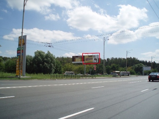 Фото рекламной плоскости по адресу Братиславская / Крайняя