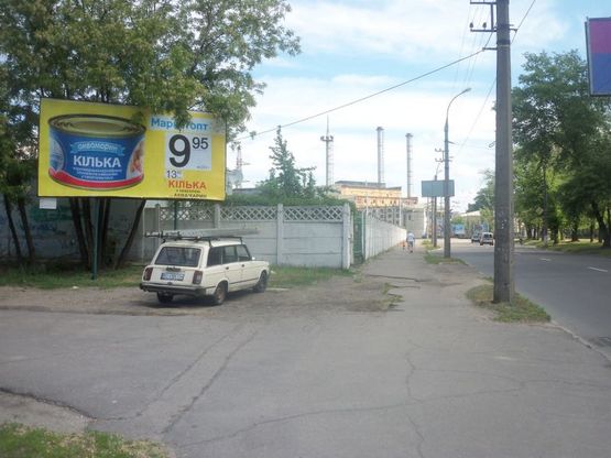 Фото рекламной плоскости по адресу вул. Троцька (вул. Красіна) - вул. Кріворудная