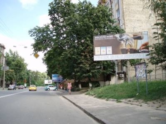 Фото рекламной плоскости по адресу Льва Толстого ул., 43 / Саксаганского ул.