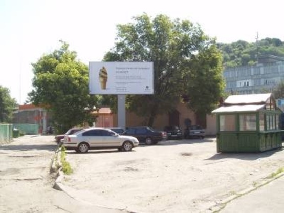 Фото рекламной плоскости по адресу Глубочицкая, 105