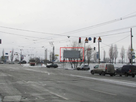 Фото рекламной плоскости по адресу Дарницкое шоссе, выезд на ул.Привокзальная