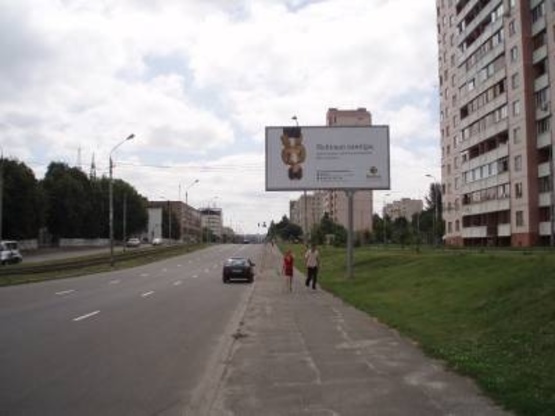Фото рекламної площини за адресою Автозаводская, 67
