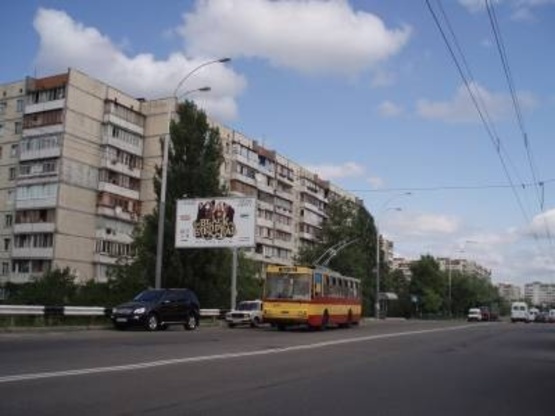 Фото рекламної площини за адресою Героев Днепра, 53