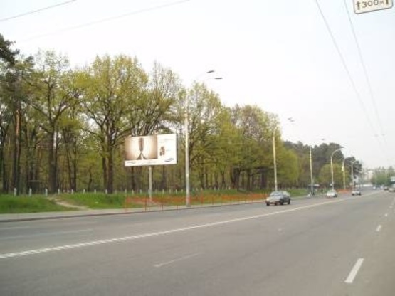 Фото рекламной плоскости по адресу Радянской Украины,24