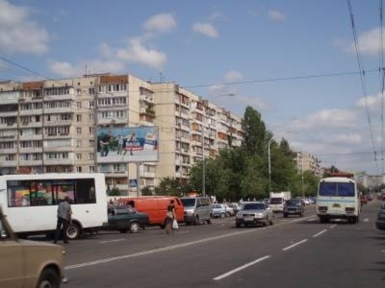 Фото рекламной плоскости по адресу Героев Днепра, 43-Б