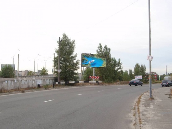 Фото рекламной плоскости по адресу Бальзака, 300м до пр.Ватутина