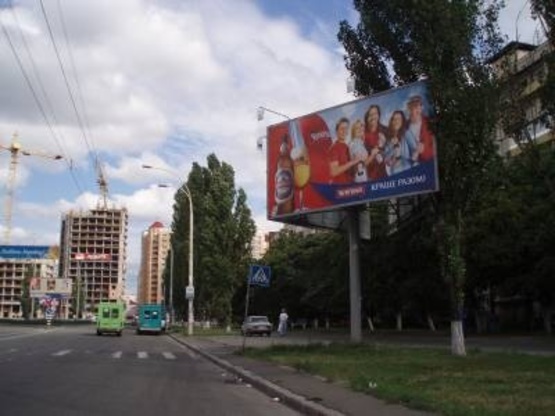 Фото рекламної площини за адресою Мате Залки, 10