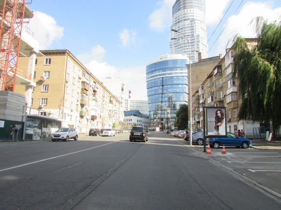 Фото рекламної площини за адресою Мечникова, 18/20