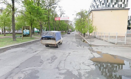 Фото рекламной плоскости по адресу Нижній Вал, 63 (за 100метрів до перехрестя з вул. Почайнинська)