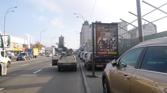 Фото рекламної площини за адресою Набережно-Хрещатицька, 49а / Щекавицька