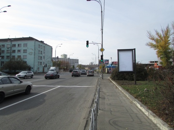 Фото рекламної площини за адресою Набережно-Лугова, 8 / Оленівська ,(світлофор) АЗС "ВОГ"