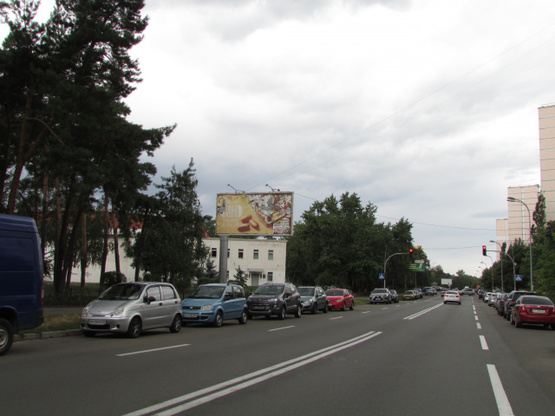 Фото рекламной плоскости по адресу Генерала Жмаченка, 8 напроти