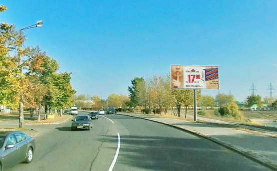 Фото рекламної площини за адресою Миколи Закревського, 21 (навпроти)