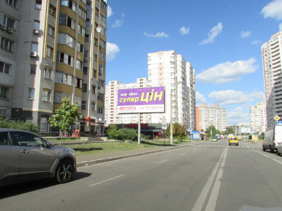 Фото рекламной плоскости по адресу Княжий-Затон, 4 до перехрестя з вул. Срібнокільська, ліворуч