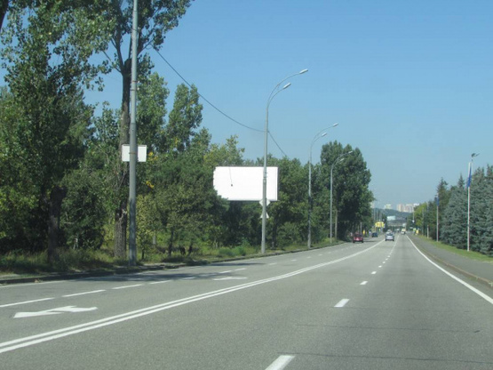 Фото рекламной плоскости по адресу Столичне шосе / Навчально-тренувальна база "Динамо", рух до Киева, ліворуч