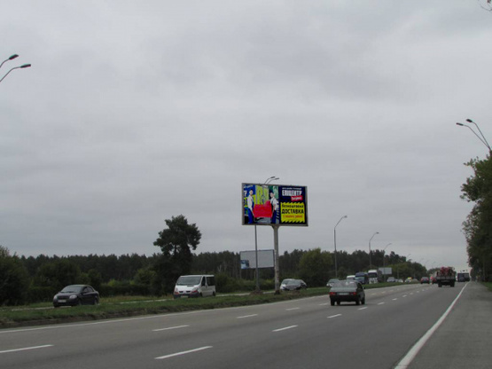 Фото рекламной плоскости по адресу Броварський проспект (розподілювач), рух в напрямку Броварів, після 500 метрів від зуп."Птахофабрика"