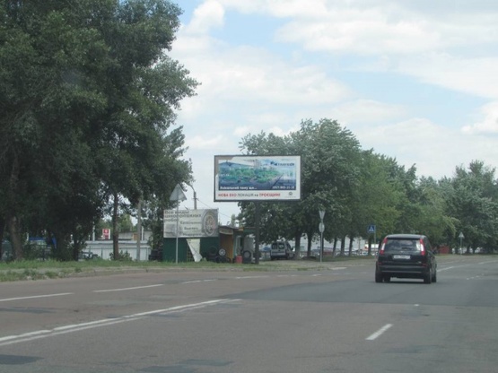 Фото рекламной плоскости по адресу Оноре де Бальзака, навпроти буд. 8, рух від  проспекту Генерала Ватутіна, ліворуч