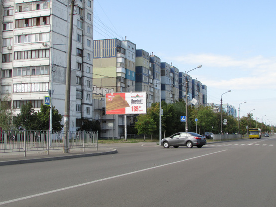 Фото рекламной плоскости по адресу Оноре де Бальзака / Архітектора  Ніколаєва, 17