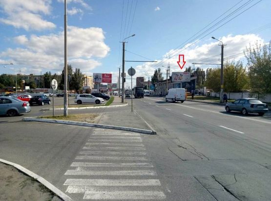 Фото рекламной плоскости по адресу вул. Березинська (Автокрамниця) 100 метрів від перехрестя