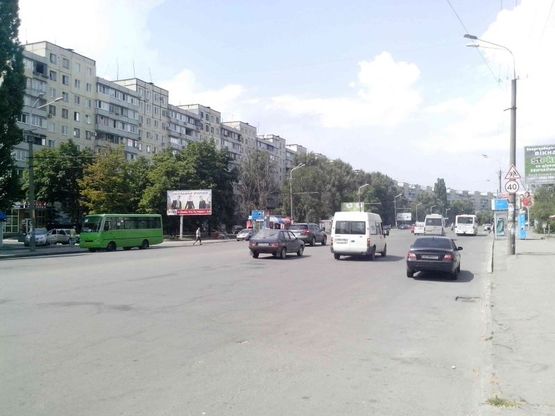 Фото рекламної площини за адресою пр.Героев,12