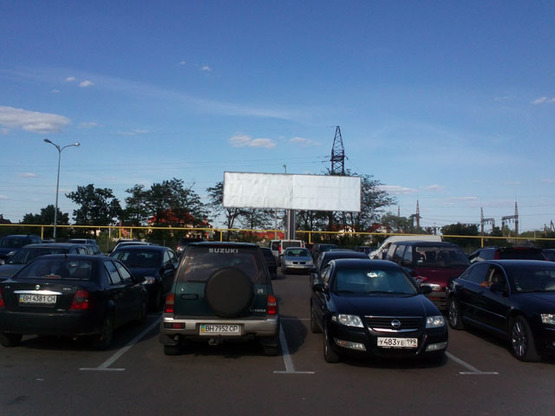 Фото рекламної площини за адресою Ривьера ТРЦ, автостоянка А правая