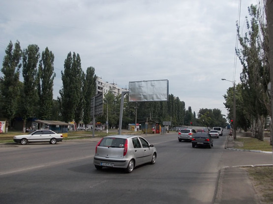 Фото рекламной плоскости по адресу Добровольского пр-т №147/1 В