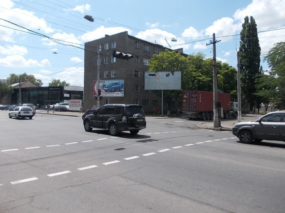 Фото рекламної площини за адресою Ат.Головатого №19 А