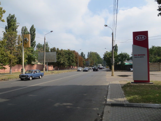 Фото рекламной плоскости по адресу 25-й Чапаевской Дивизии №14-б В