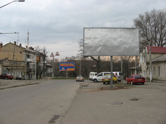 Фото рекламной плоскости по адресу Градоначальницкая №38 спуск Олейника А