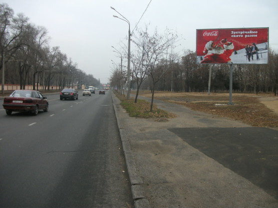 Фото рекламної площини за адресою Водопроводная (Артиллерийский парк) А