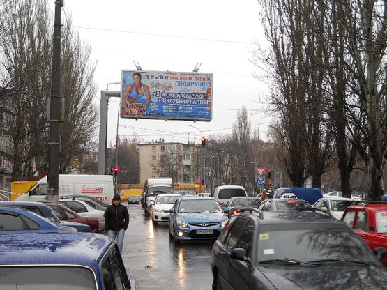 Фото рекламної площини за адресою И.Рабина угол Ак.Филатова №86 В