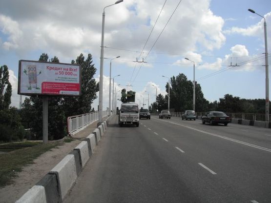 Фото рекламной плоскости по адресу Ивановский мост В