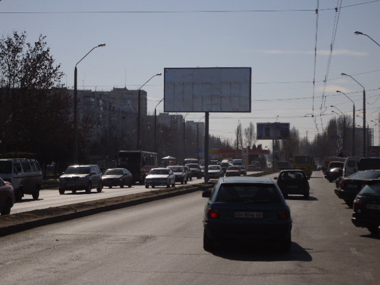 Фото рекламної площини за адресою пр-т М.Жукова №47/3 В