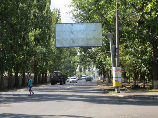 Фото рекламної площини за адресою 25-й Чапаевской Дивизии №20 Гайдара А