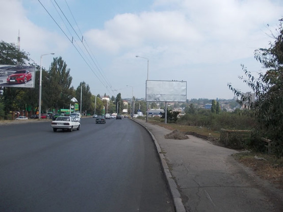 Фото рекламної площини за адресою Грушевского Мих. напротив №2а А