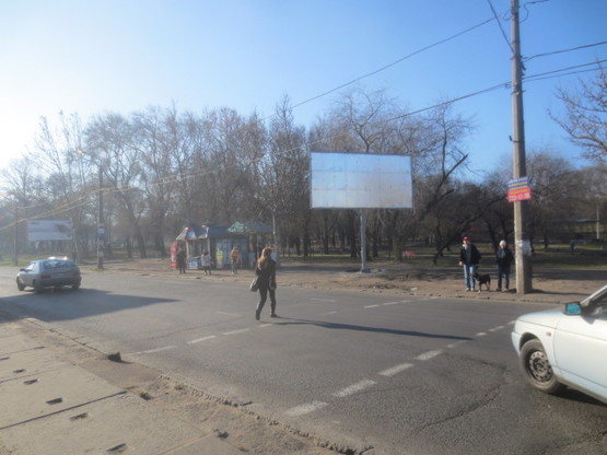 Фото рекламної площини за адресою Балковская угол Маловского А