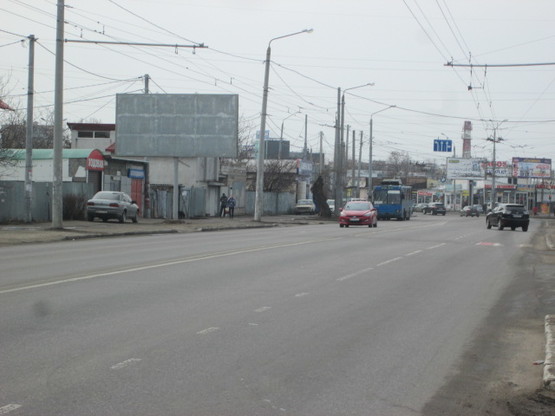 Фото рекламної площини за адресою Комарова №31 В